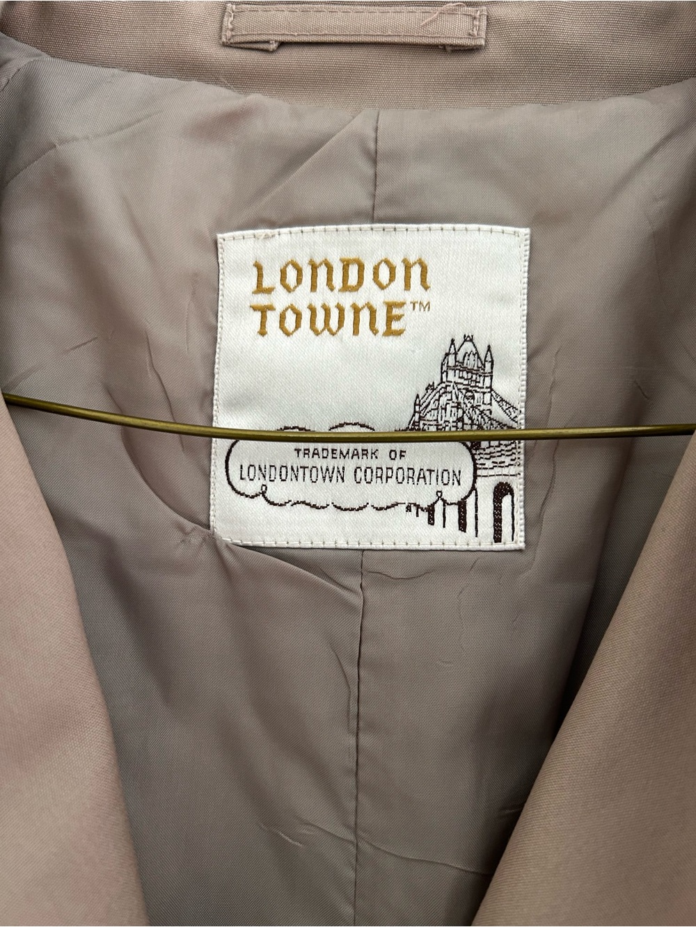 Vintage London Towne Tan Raincoat Trench Coat Mens Size 42 Regular Made in Korea - Picture 3 of 5